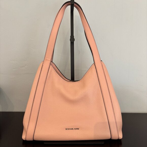 Michael Kors Rosemary Light Pink Large Pebbled Leather Shoulder Bag - Picture 5 of 11